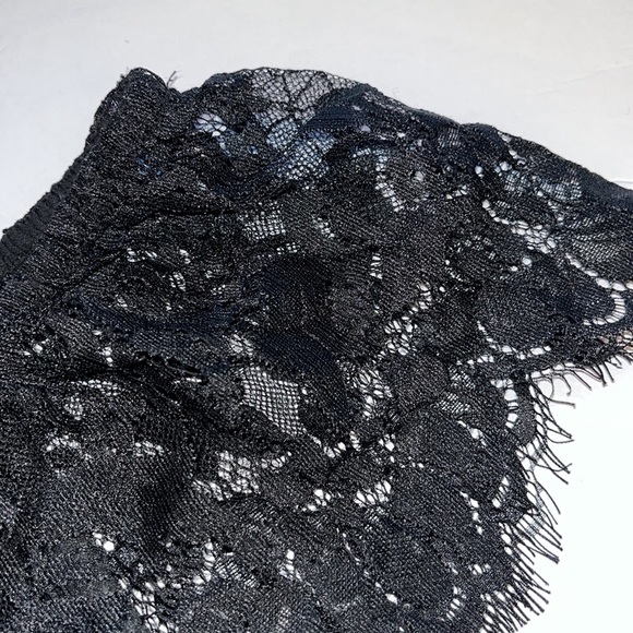 Hollister blouse-small- black lace off the shoulder crop top. - Picture 3 of 6